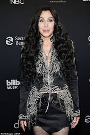Superstar cher triumphs with dyslexia and dyscalculia. Cher Surprises A Fan 60 Who Has Early Onset Alzheimer S With A Facetime Call Aktuelle Boulevard Nachrichten Und Fotogalerien Zu Stars Sternchen