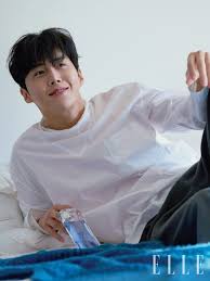 Thanks to it, his other works like two cops, 100 days my prince, welcome to waikiki 2 are getting more attention. Kim Seon Ho Fresh And Fragrant Moment