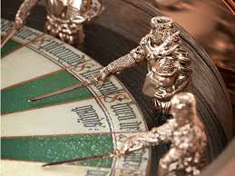 roger dubuis excalibur round table