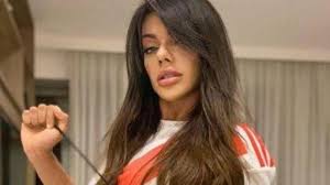 She loves the argentinean so much that she's had his name and shirt number tattooed above her bum. Suzy Cortez Net Worth Personal Life And Career Of This Brazilian Model
