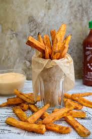 Sweet potato fries with dipping sauce recipes. Sweet Potato Fries With Creamy Sriracha Sauce Pepper Delight