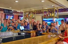 Happiest Happy Hours In Honolulu Flight Centre Travel Blog