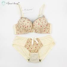 Us 4 42 Free Shipping Special Beauty Pure Girl Cotton Lively Lovely Floral Floral Thinner And Lower Thickness Teenage Bra Set In Bras From