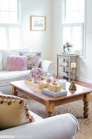small accent table how to decorate a
