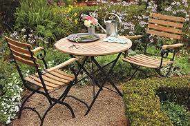 Comparing Outdoor Furniture Which