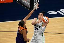 Kayla McBride turns tide in third-quarter run that boosts Lynx past  Mercury, over .500