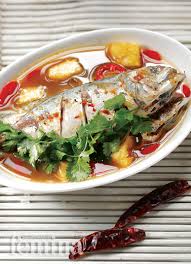 Resepi ikan kembung masak asam rebus, menu sihat kerana tidak menggunakan sebarang minyak, dan juga cepat disediakan. Pindang Ikan Asam Pedas