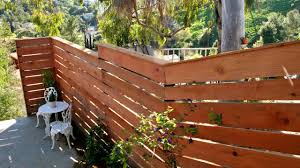 how to build a horizontal plank fence