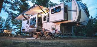 pros and cons of a 5th wheel trailer