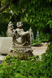 Stone Garden Sculptures In Landscape Design