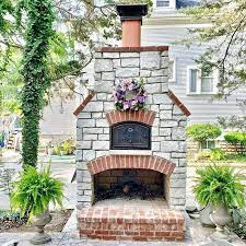 Outdoor Pizza Oven Fireplace Combo