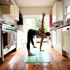 how to do hot yoga at home 2021 the