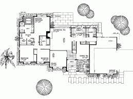 Mediterranean Style House Plan 3 Beds