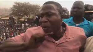 Video of the alleged attack on the residence of chief sunday adeyemo aka sunday igboho by yet to be identified gunmen No More Fulani Sunday Igboho Arrives Ibarapa Igangan In Oyo State Video Gistvic Blog
