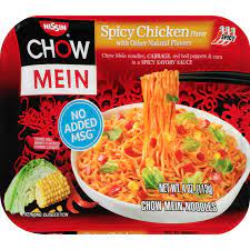 Spicy Chicken Chow Mein Noodles gambar png