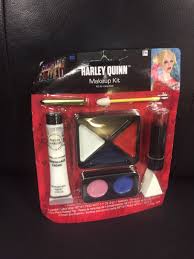 harley quinn make up kit dc