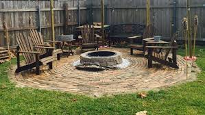 I'm building a propane fire pit in my backyard patio with a pea stone surface. 30 Diy Fire Pit Ideas