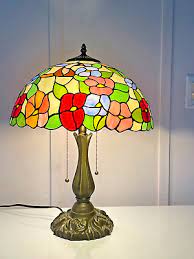 Hummingbird Stained Glass Shade Table
