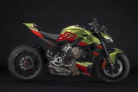 all ducati streetfighter models and