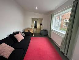 rooms to in hull placebuzz