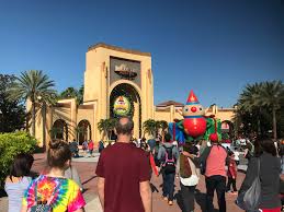 Visiting Universal Orlando During The Busiest Weeks Of The