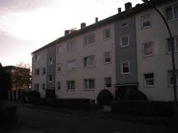 Der aktuelle durchschnittliche quadratmeterpreis für eine wohnung in frankfurt liegt bei 17,18 €/m². Hubsche 2 Zimmer Altbauwohnung In Rodelheim Update