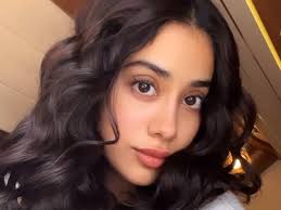 janhvi kapoor shares a goofy and