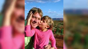 Does bindi irwin have tattoos? Steve Irwin S Family Honors The Crocodile Hunter On What Would Have Been His 58th Birthday Cnn