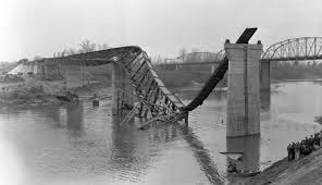 Photos of the Brazos River bridge collapse, January 1956