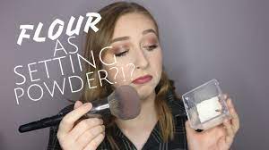 using flour as setting powder