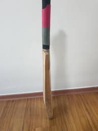 cricket bat 25 sports equipment