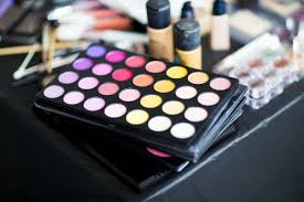 how to start a cosmetic business cost