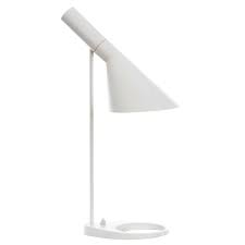 Scandinavian design uses a minimalist and simple design cues, as a platform when manufacturing or constructing home appliances, and the same holds true in scandinavian table lamps. Mid Century Modern Scandinavian Table Lamp Aj White By Arne Jacobsen For Sale At 1stdibs