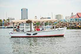 Guests can park along pacific coast highway, or across the street just behind sunset beach bamboo. Duffy Electric Boat Picture Of Long Beach Boat Rentals Tripadvisor