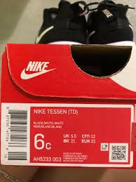 Bu kategorideki en çok satan ürünleri karşılaştır. Bnwt Nike Tessen Kids Shoes Sports Sports Apparel On Carousell