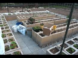 how to build block garden raised bed