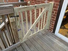 Diy Gate To A Deck For A Dog