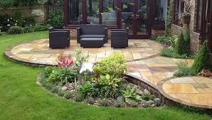 awesome patio garden ideas uk