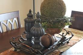 Traditional italian plates set the scene and instantly transport me to an italian home brimming with people. I Like The Rustic Old World Look Dining Room Centerpiece Tuscan Decorating Dining Centerpiece