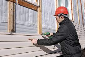 how much does vinyl siding cost 2024