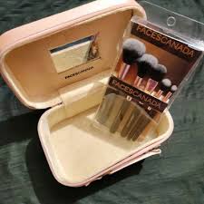 faces canada vanity box with brush new