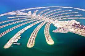 dubai s artificial palm shaped isle