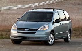 2004 toyota sienna review ratings
