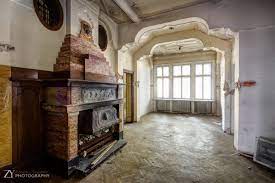 Къщата е построена в края на двадесетте години на двадесети век за банкера димитър иванов и неговата съпруга надежда станкович. Istoriyata Na Krasivata Ksha S Yagodite Lifebites Bg