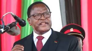 malawi s president bans himself and his
