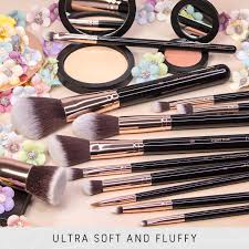 vegan makeup brushes