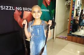 youngest to donate hair to cancer