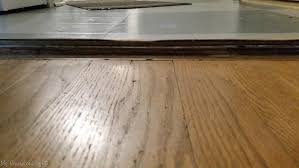 how to remove layers of vinyl flooring