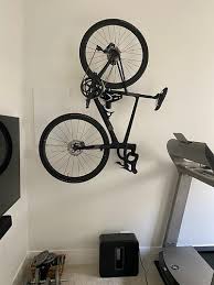 is hanging a bike like this ok
