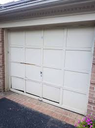 garage door is not closing